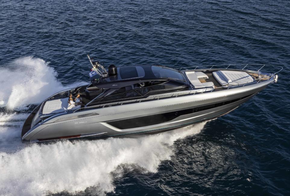 Riva 68 Diable-13