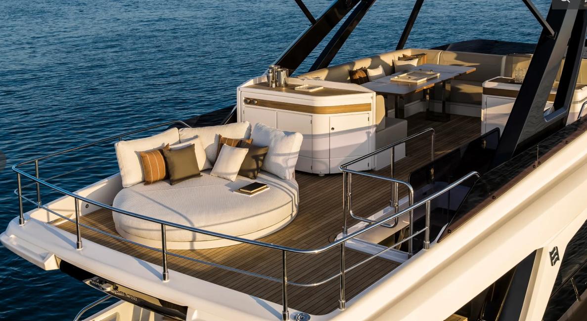 Ferretti 720-5